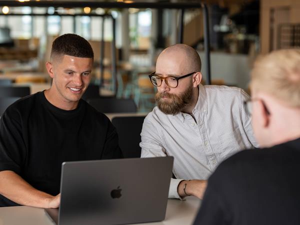Bet UX Design Collab (6 Of 17)